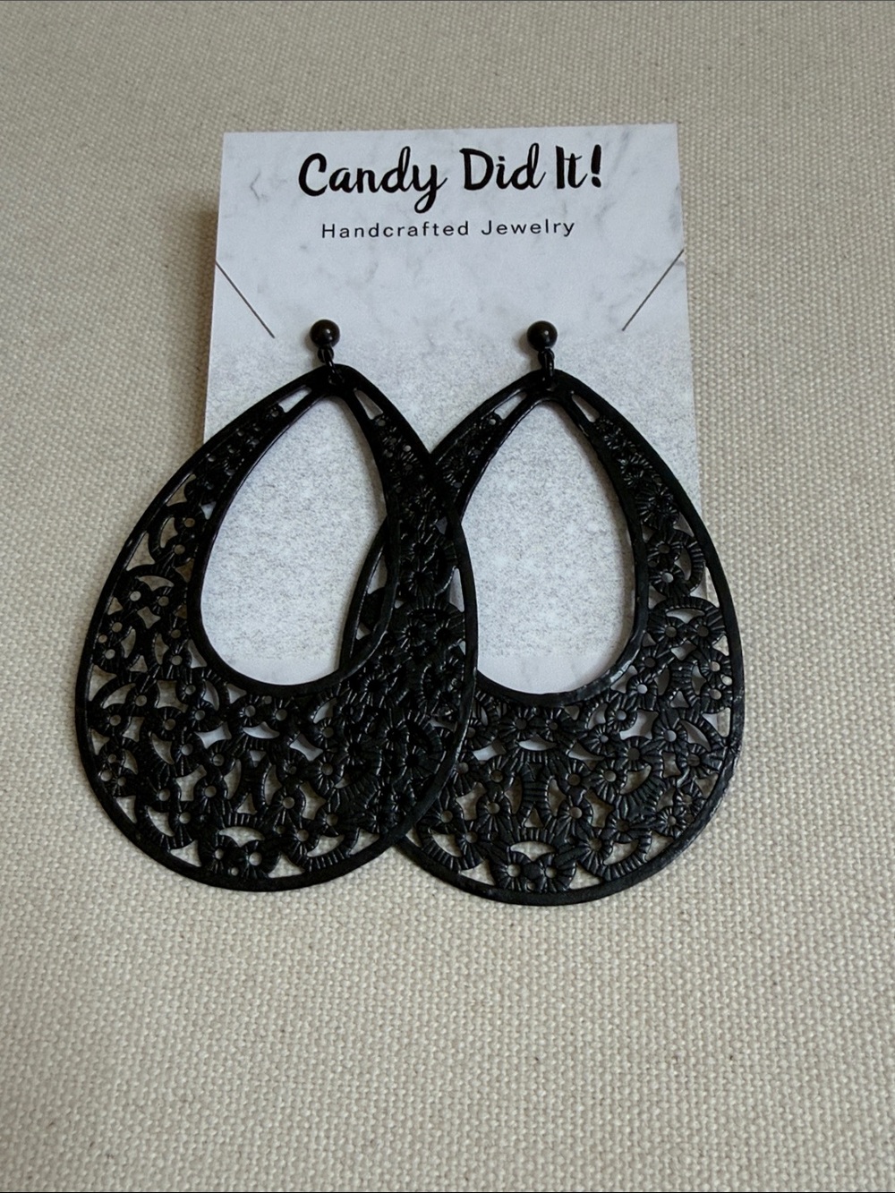 NWT Candy Did It! Black Filigree Teardrop Dangle Earrings